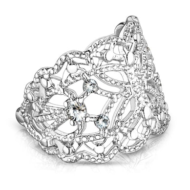 Ear cuff filigraaniperhosella