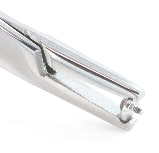 Pihdit dermal anchor levyihin