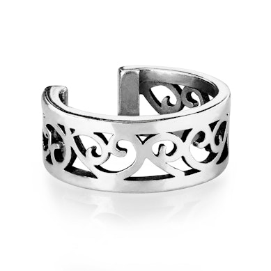 Earcuff koristeellisella filigraanisydämellä