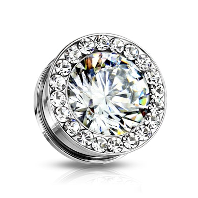 Plugi suurilla ja pienillä jalokivillä