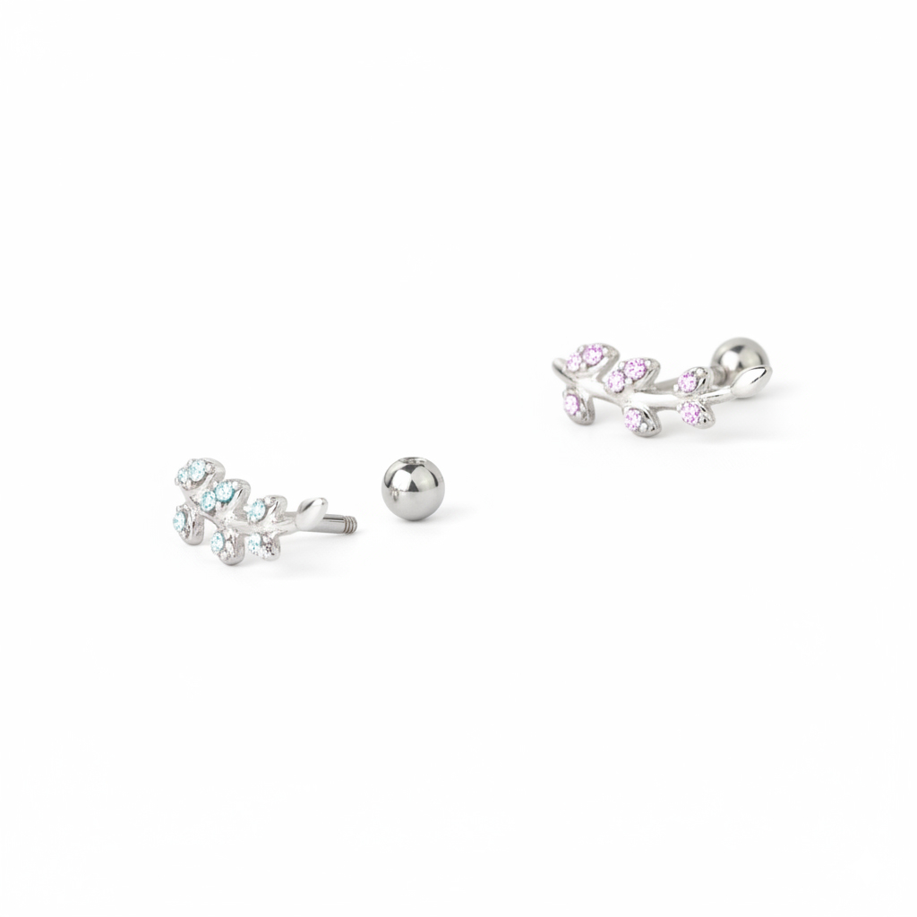 Korvakoru lehtikoristeella