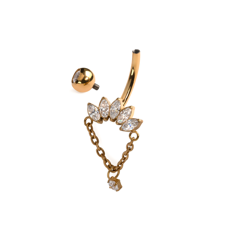 Titaaninen naparengas markiisikivillä ja ketjuriipuksella