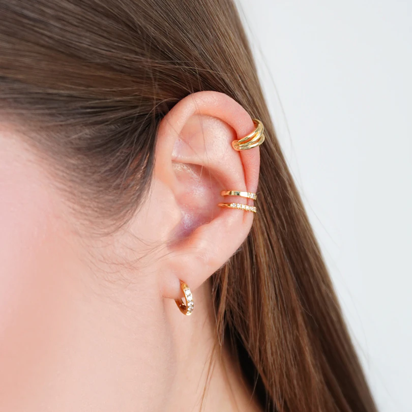 Paksu tupla-earcuff korukivillä