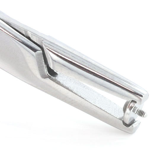 Pihdit dermal anchor levyihin