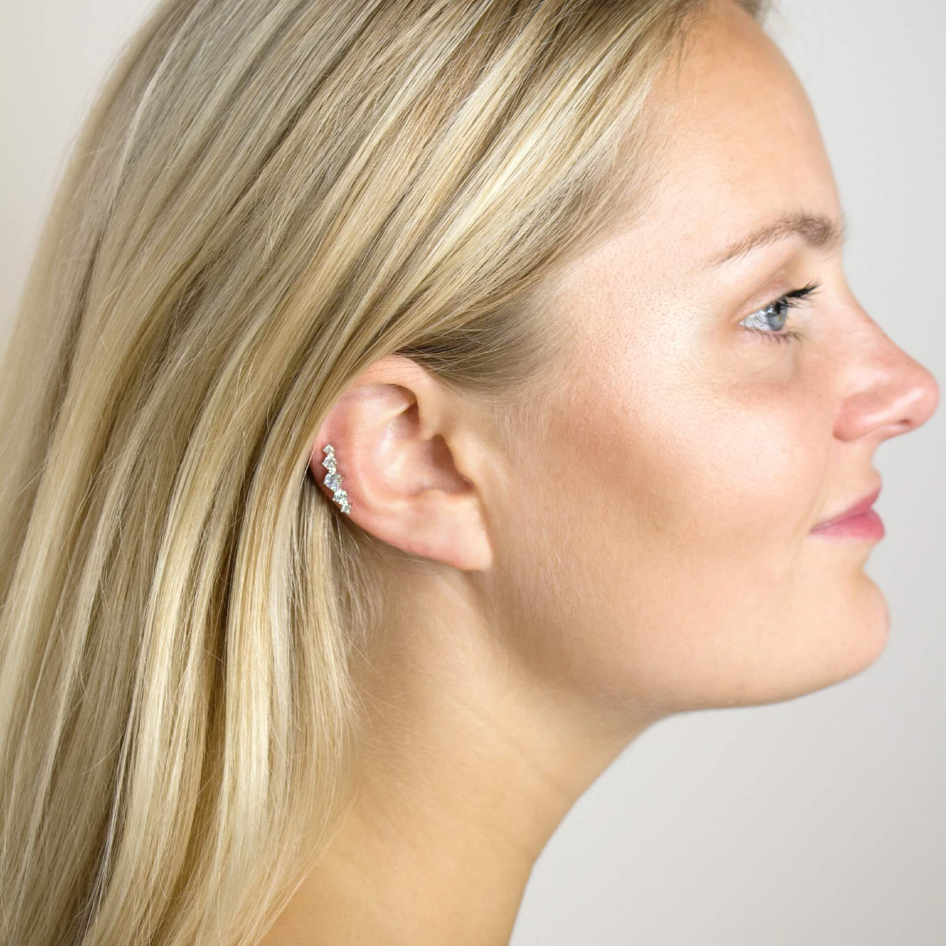 Helix-koru kivijonolla